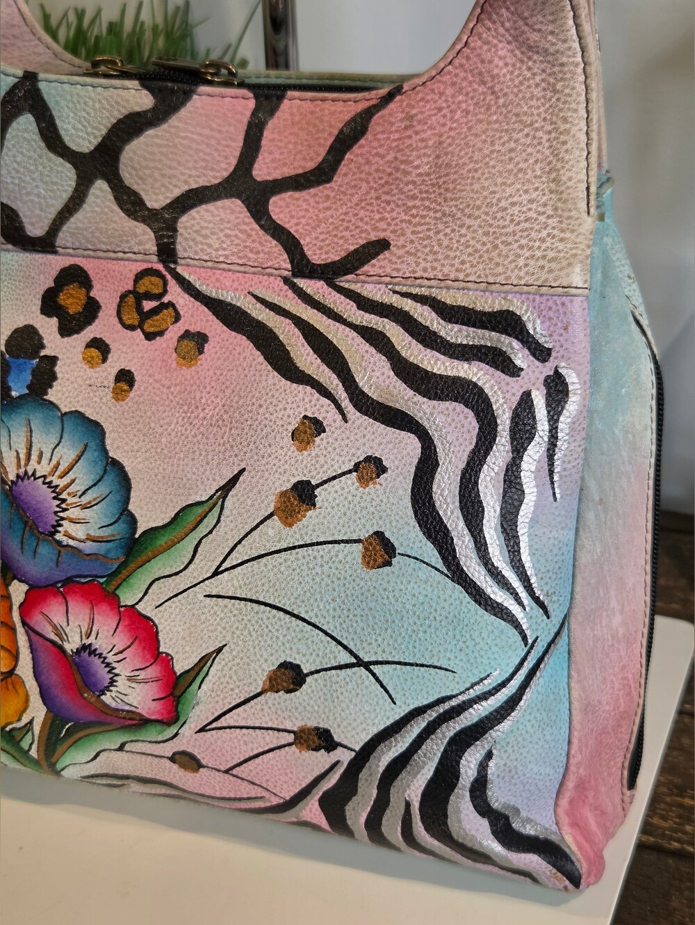 Anuschka Pastel Multicolor Floral Print Shoulder Bag - Picture 3 of 16